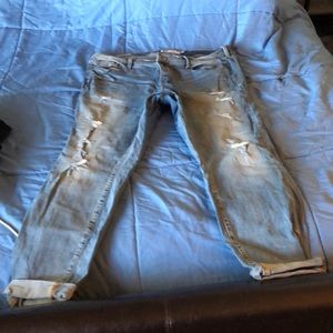 Boyfriend Ripped Light Denim Jeans, skinny.